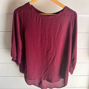 Everly Deep Red Women's Blouse 3/4 Puff Sleeve Gold Back Buttons Size Medium